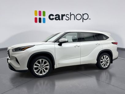 Used 2022 Toyota Highlander Limited