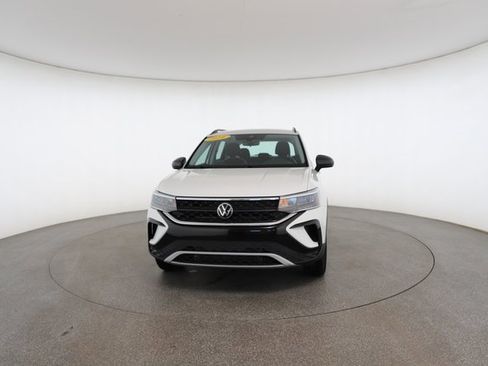Used 2024 Volkswagen Taos S image 31