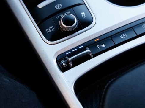 Used 2022 Kia Stinger GT2 image 41