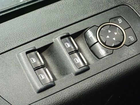 Used 2018 Ford F150 Raptor w/ Equipment Group 802A Luxury image 29