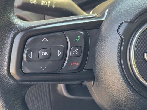 Used 2025 Jeep Wrangler Sport AWD/4WD image 24