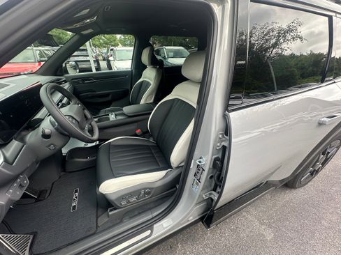 New 2026 Kia EV9 GT-Line image 24