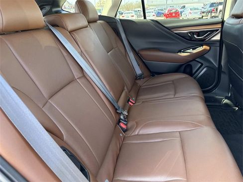 Used 2022 Subaru Outback Touring XT image 21