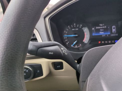 Used 2014 Ford Fusion SE image 27