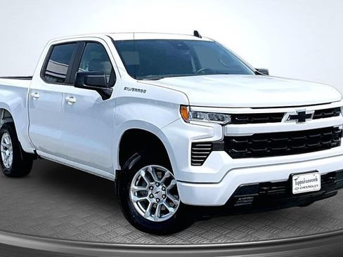 Used 2026 Chevrolet Silverado 1500 RST AWD/4WD image 3