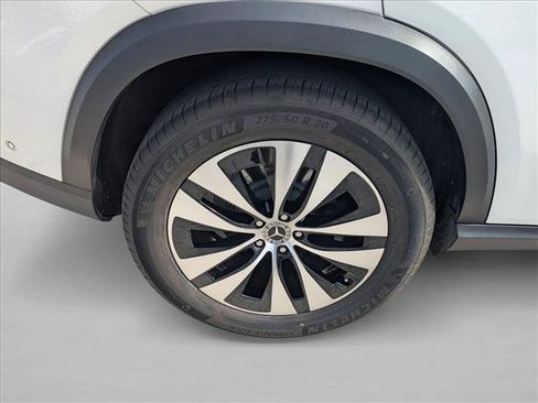 Used 2025 Mercedes-Benz GLE 350 4MATIC image 25