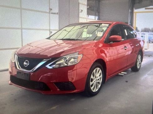 Used 2018 Nissan Sentra SV FWD image 4