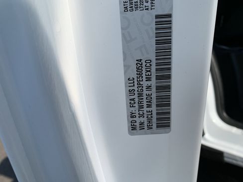 Used 2023 RAM ProMaster 3500 w/ Convenience Group FWD image 13