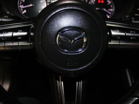 Used 2019 MAZDA MAZDA3 Hatchback FWD image 23