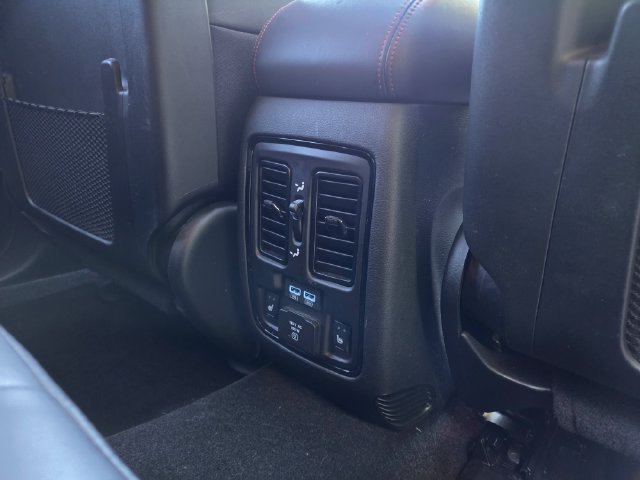 Used 2023 Dodge Durango R/T AWD/4WD image 34