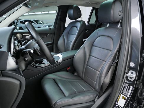 Certified 2021 Mercedes-Benz GLC 300 4MATIC w/ Premium Package image 2