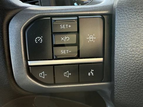 Used 2024 Ford F150 XLT AWD/4WD image 16