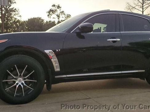 Used 2014 INFINITI QX70 2WD image 2