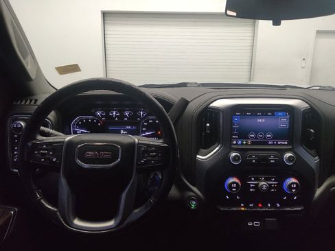 Used 2020 GMC Sierra 1500 Elevation w/ Elevation Value Package AWD/4WD image 22