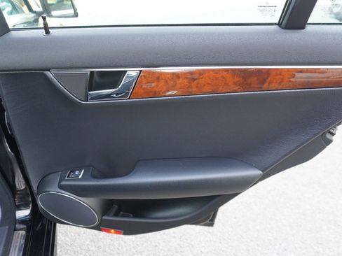 Used 2011 Mercedes-Benz C 300 Sedan image 20