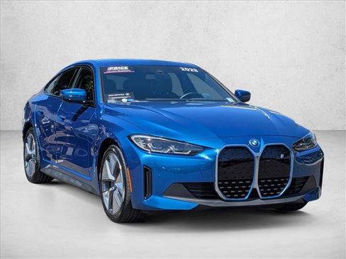 Used 2023 BMW i4 eDrive35 w/ Premium Package RWD image 3