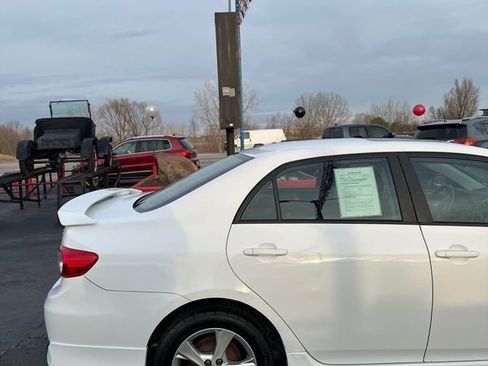 Used 2012 Toyota Corolla S image 8