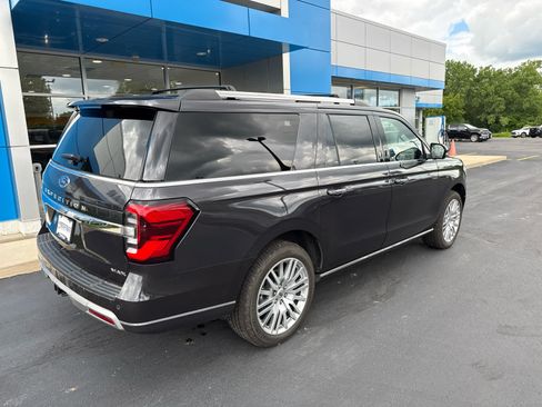 Used 2024 Ford Expedition Max Limited AWD/4WD image 12