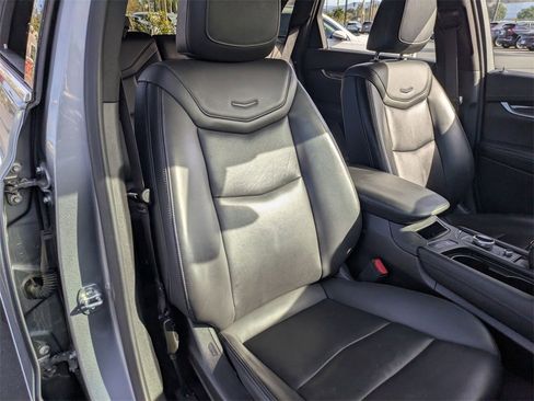 Used 2024 Cadillac XT5 Premium Luxury image 28