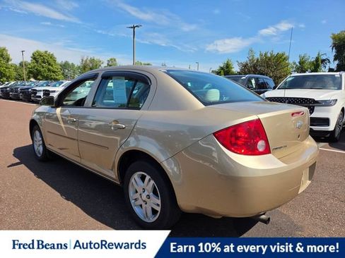 Used 2005 Chevrolet Cobalt LS FWD image 5