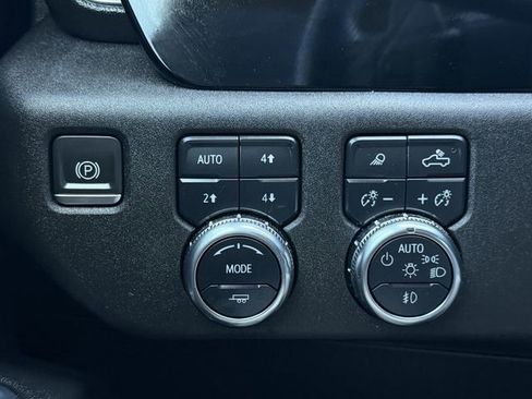 Used 2024 GMC Sierra 1500 Elevation w/ Elevation Premium Package image 24