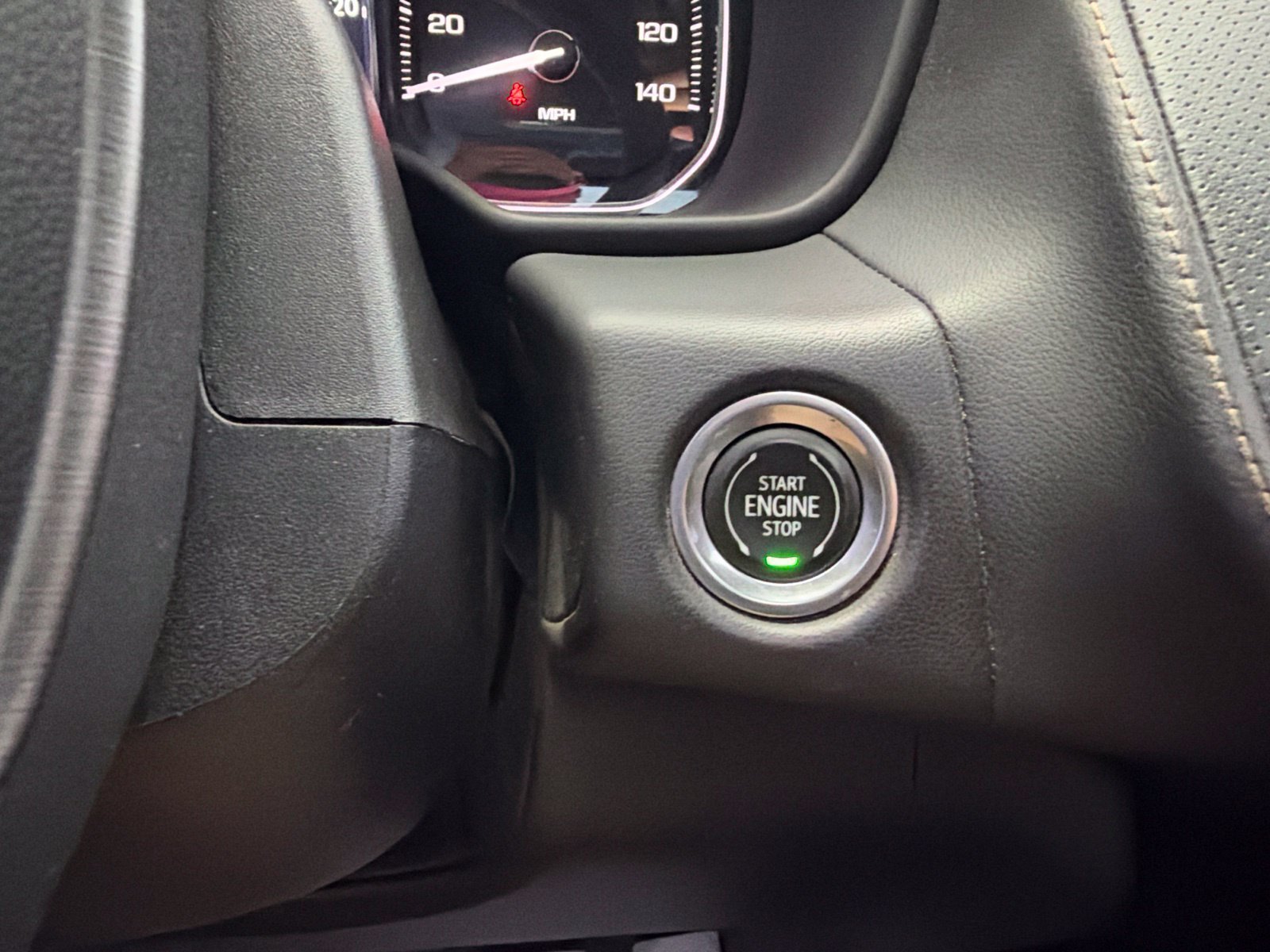 Used 2021 GMC Yukon XL AT4 w/ Rear Media and Nav Package AWD/4WD image 17
