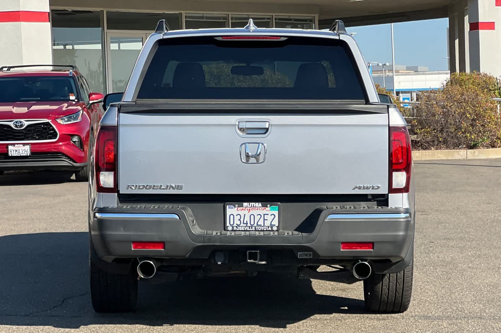 Used 2017 Honda Ridgeline RTL-T image 8