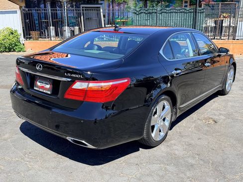 Used 2012 Lexus LS 460 L w/ Luxury Value Edition RWD image 6