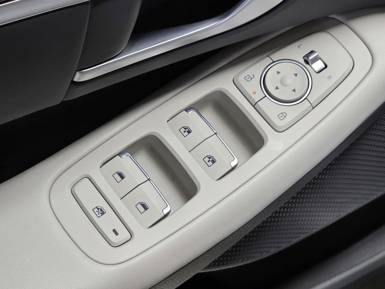 Certified 2026 Hyundai Sonata SEL FWD image 21