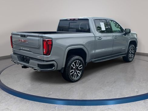 Used 2025 GMC Sierra 1500 AT4 w/ AT4 Premium Package AWD/4WD image 5