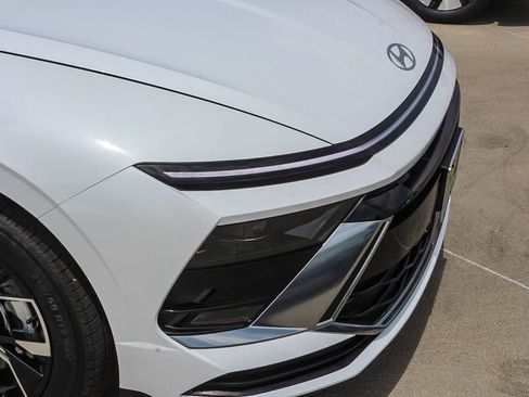 Certified 2025 Hyundai Sonata SEL FWD image 12