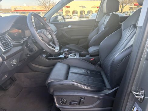 Certified 2023 Audi Q5 e Premium Plus AWD/4WD image 5