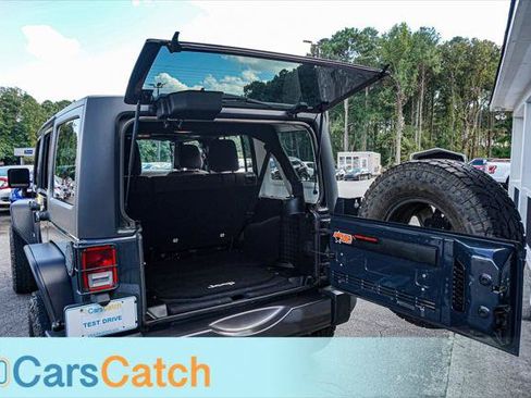 Used 2017 Jeep Wrangler Unlimited Sport AWD/4WD image 36