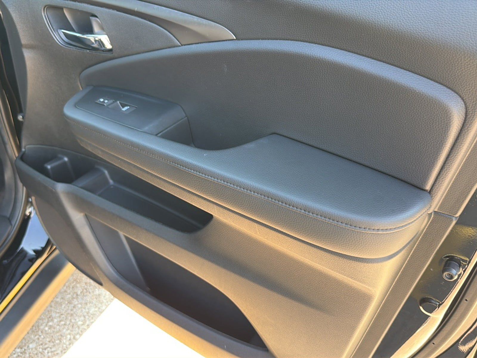 Used 2022 Honda Pilot Sport image 19