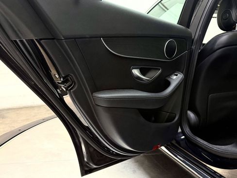 Used 2017 Mercedes-Benz C 300 4MATIC Sedan image 18