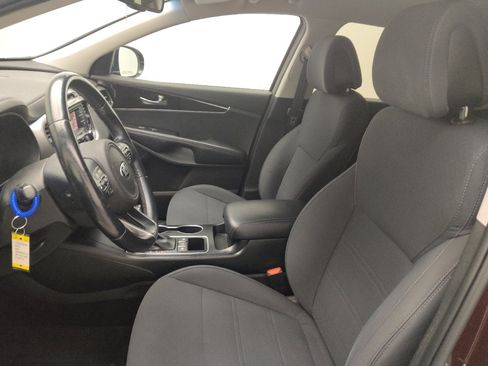 Used 2016 Kia Sorento AWD w/ LX Convenience Package image 17