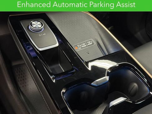 Certified 2026 Buick Enclave Avenir w/ Super Cruise Package AWD/4WD image 38