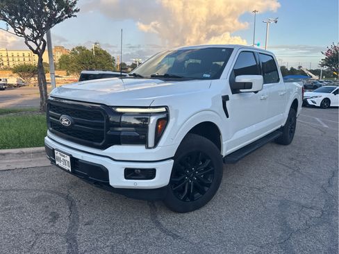 Used 2025 Ford F150 Lariat w/ Equipment Group 501A Mid AWD/4WD image 2