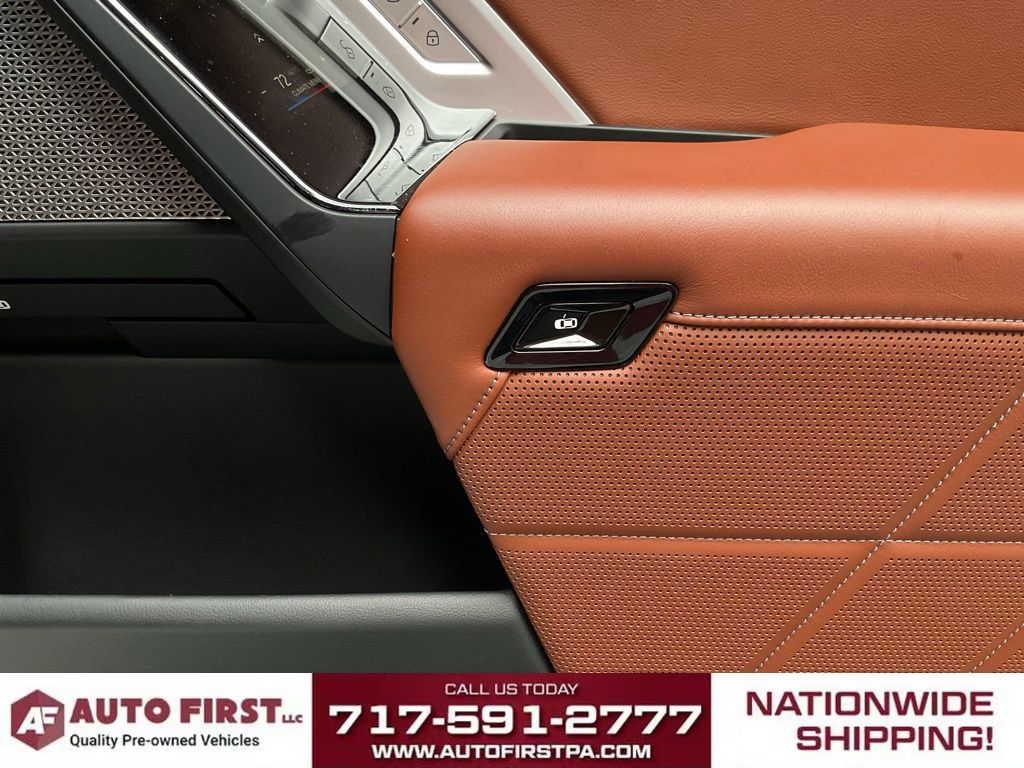 Used 2023 BMW 760i xDrive w/ Executive Package AWD/4WD image 19