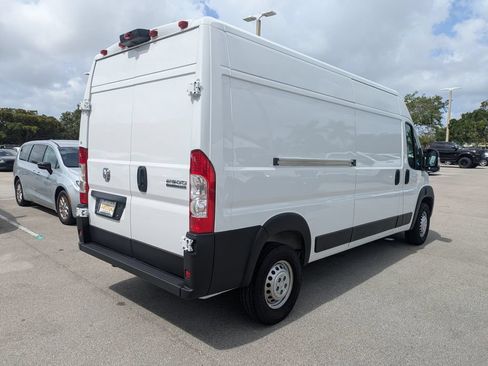 Used 2026 RAM ProMaster 2500 w/ Convenience Group FWD image 6