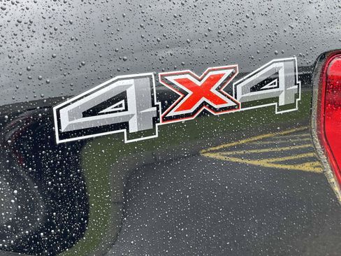 Used 2023 Ford F150 XLT AWD/4WD image 12