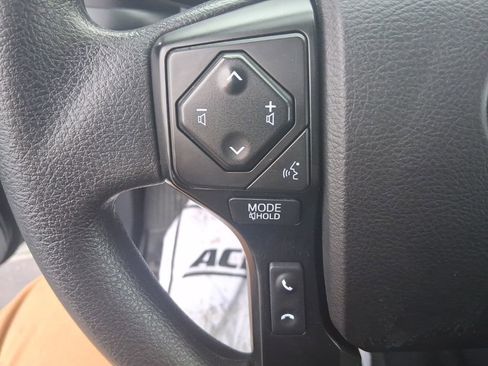 Used 2022 Toyota Tacoma SR image 19