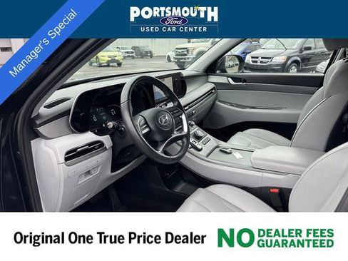 Used 2024 Hyundai Palisade SEL image 3