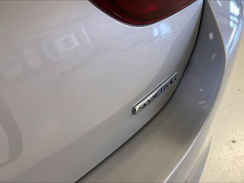 Used 2023 MAZDA MAZDA3 s AWD/4WD image 9