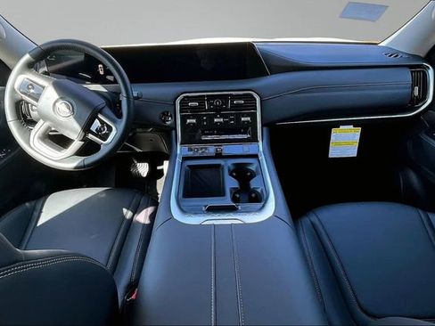 New 2026 Nissan Armada SV AWD/4WD image 5
