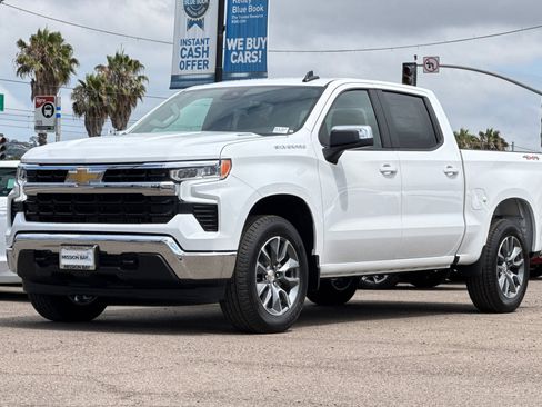 New 2025 Chevrolet Silverado 1500 LT image 8