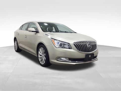 Used 2016 Buick LaCrosse Leather image 5
