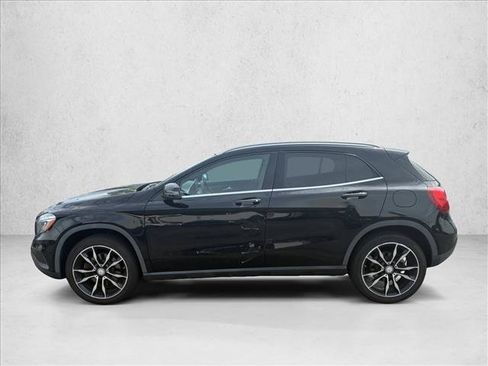 Certified 2017 Mercedes-Benz GLA 250 4MATIC image 8