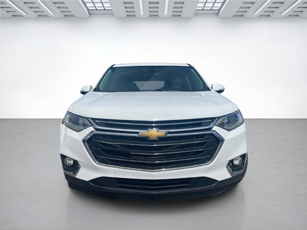 Used 2021 Chevrolet Traverse LT FWD image 2