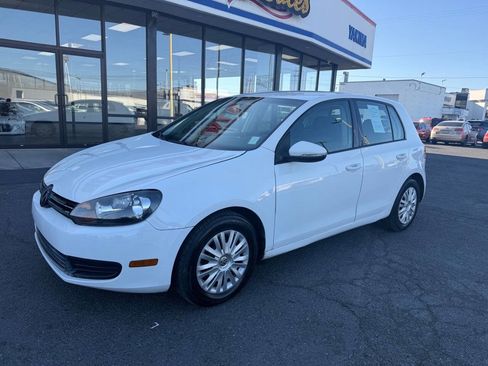 Used 2012 Volkswagen Golf 4-Door image 1